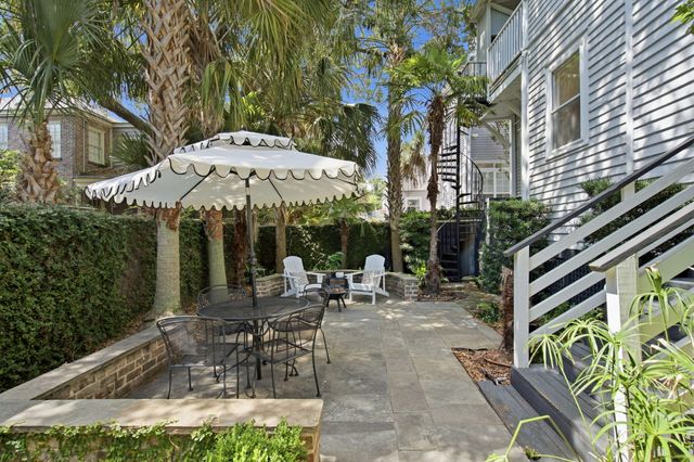 9 Colonial Street, Charleston, SC 29401