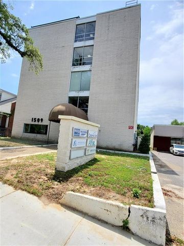 1509 Government Street 503, Mobile, AL 36604