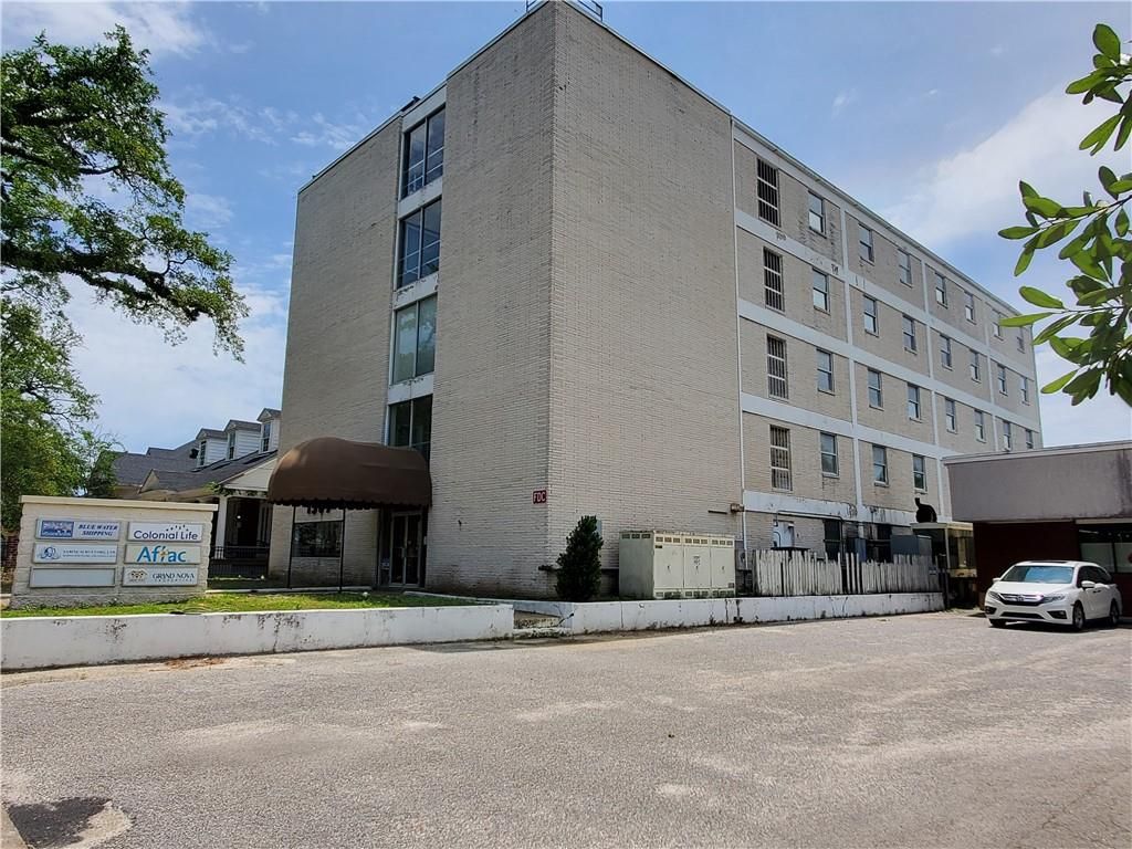 1509 Government Street 503, Mobile, AL 36604