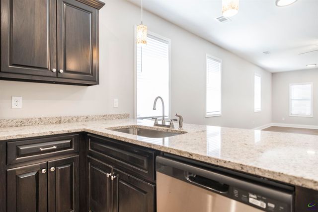 139 Rolling Woods Circle, Warner Robins, GA 31088