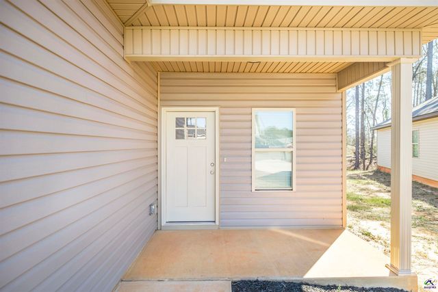 139 Rolling Woods Circle, Warner Robins, GA 31088