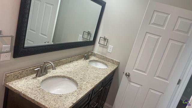 139 Rolling Woods Circle, Warner Robins, GA 31088