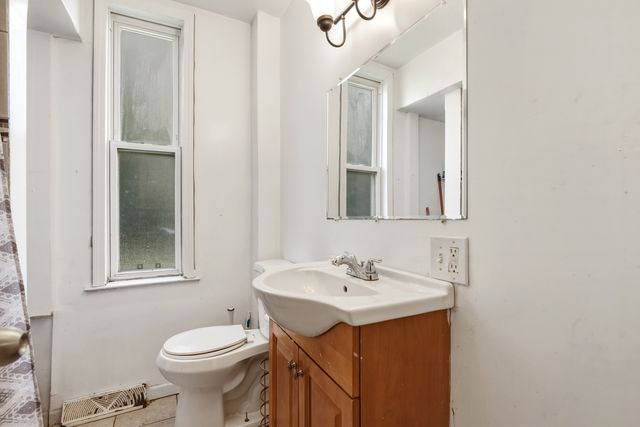 227 154th Place, Calumet City, IL 60409