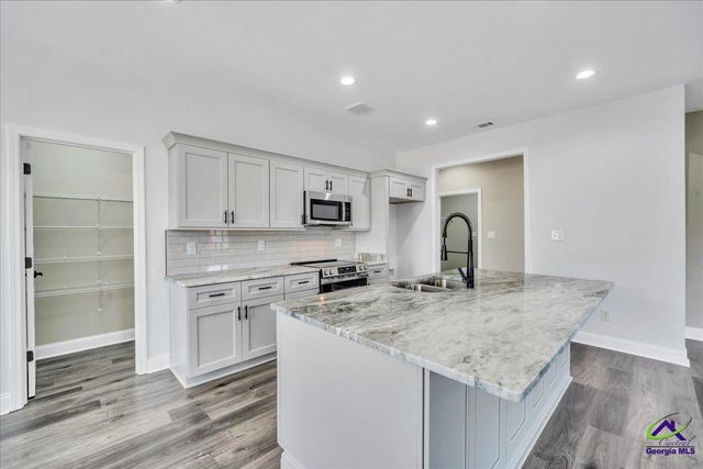 118 Early Drive, Byron, GA 31008