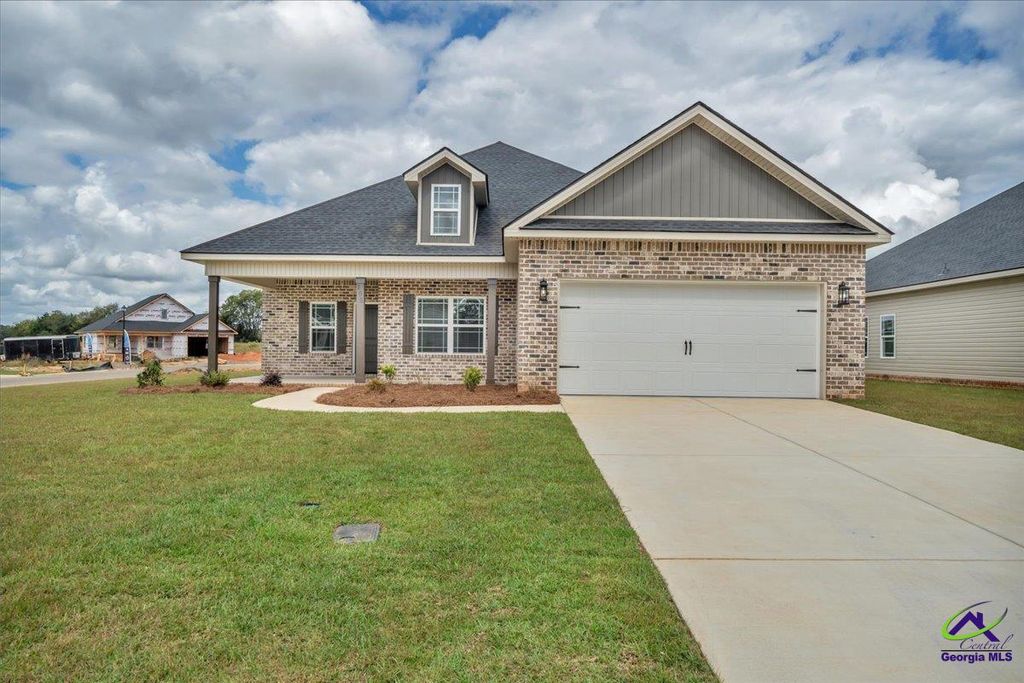 118 Early Drive, Byron, GA 31008