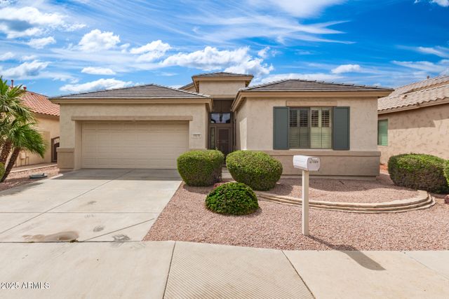 18131 W Addie Lane, Surprise, AZ 85374