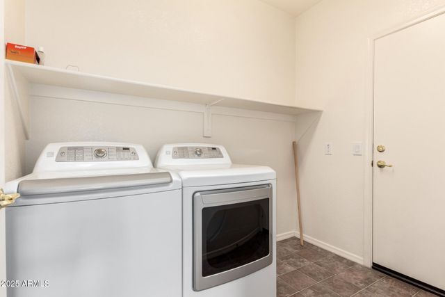 18131 W Addie Lane, Surprise, AZ 85374