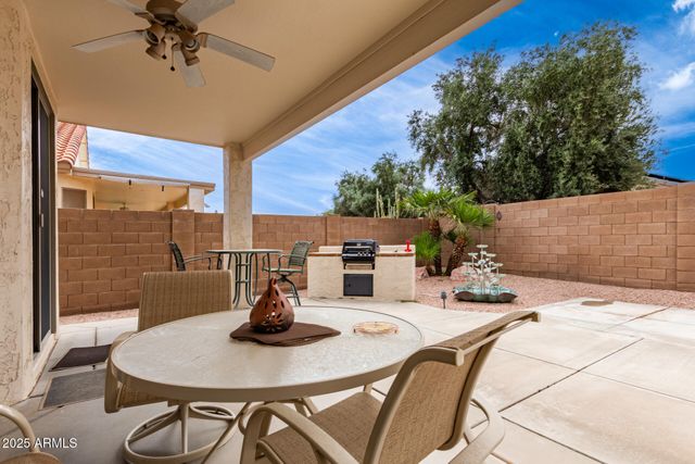 18131 W Addie Lane, Surprise, AZ 85374