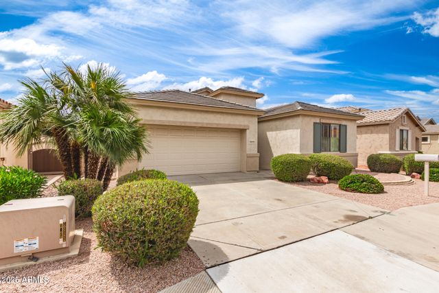 18131 W Addie Lane, Surprise, AZ 85374