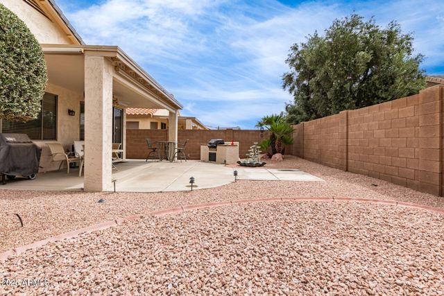 18131 W Addie Lane, Surprise, AZ 85374