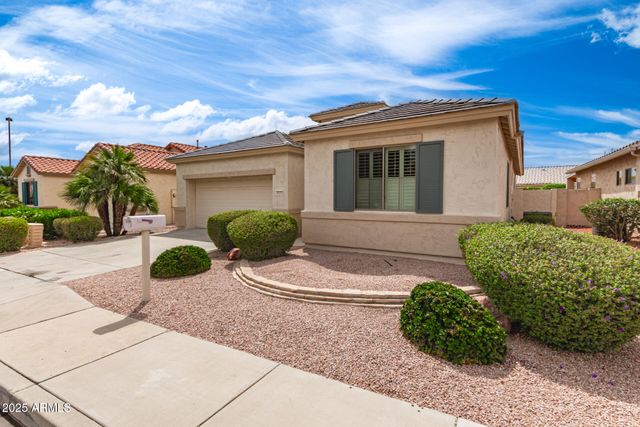 18131 W Addie Lane, Surprise, AZ 85374