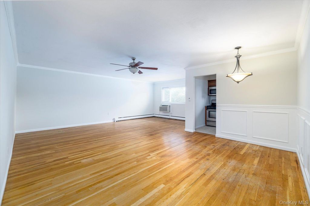 41 Mildred Place 3B, North Babylon, NY 11703 — photo 3