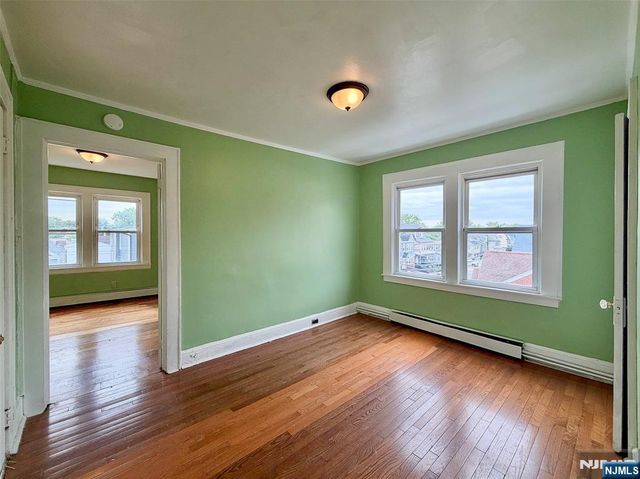 231 Myrtle Avenue, Irvington, NJ 07111