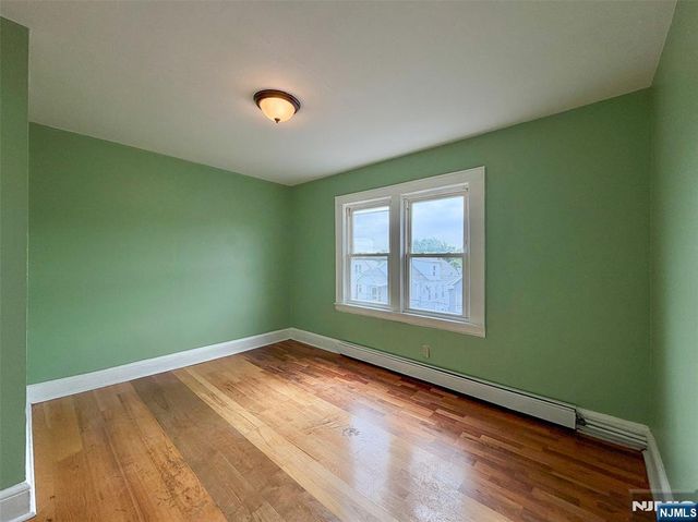 231 Myrtle Avenue, Irvington, NJ 07111