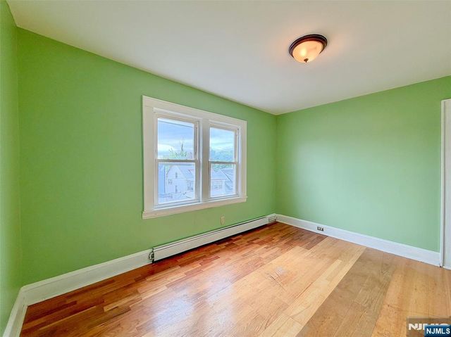 231 Myrtle Avenue, Irvington, NJ 07111