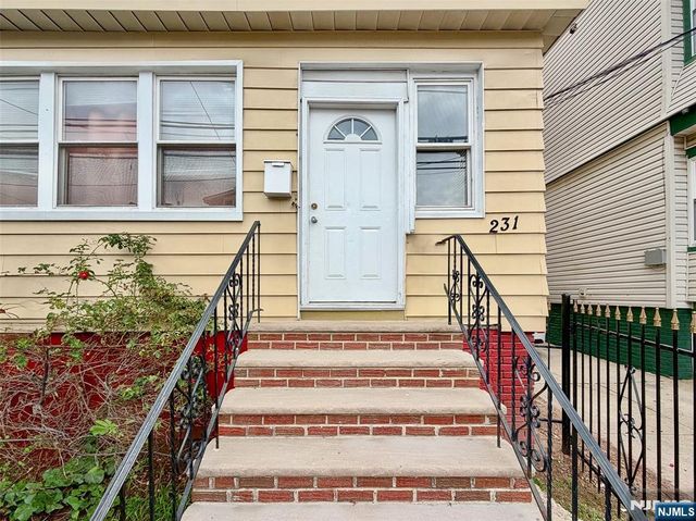 231 Myrtle Avenue, Irvington, NJ 07111