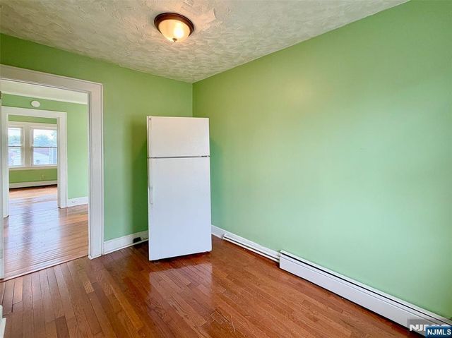 231 Myrtle Avenue, Irvington, NJ 07111