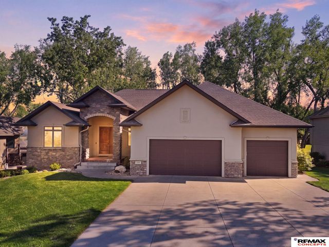 1340 W Ridge Way, Ashland, NE 68003