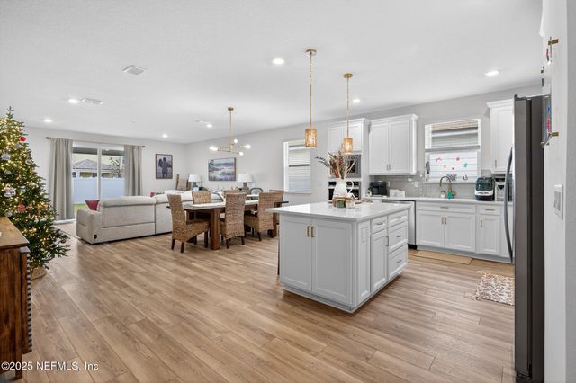 357 MUHLY GRASS Street, Yulee, FL 32097