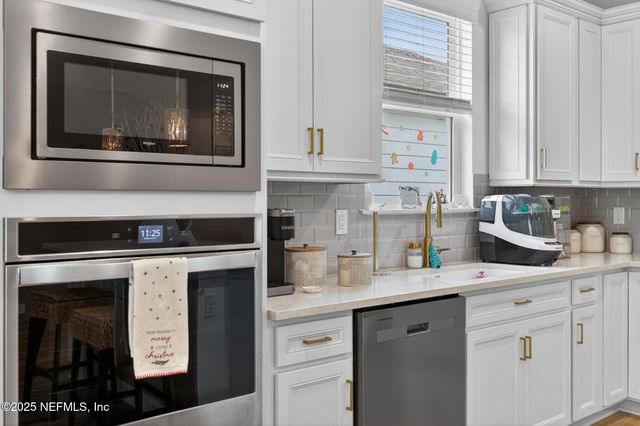 357 MUHLY GRASS Street, Yulee, FL 32097