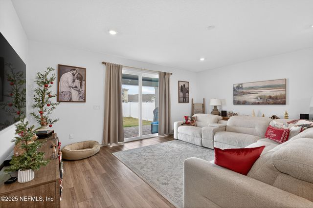 357 MUHLY GRASS Street, Yulee, FL 32097