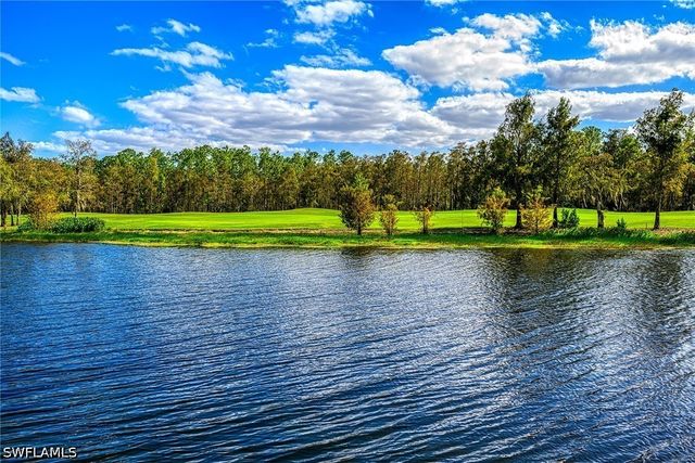8620 Cedar Hammock CIR 1121, Naples, FL 34112