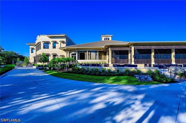 8620 Cedar Hammock CIR 1121, Naples, FL 34112