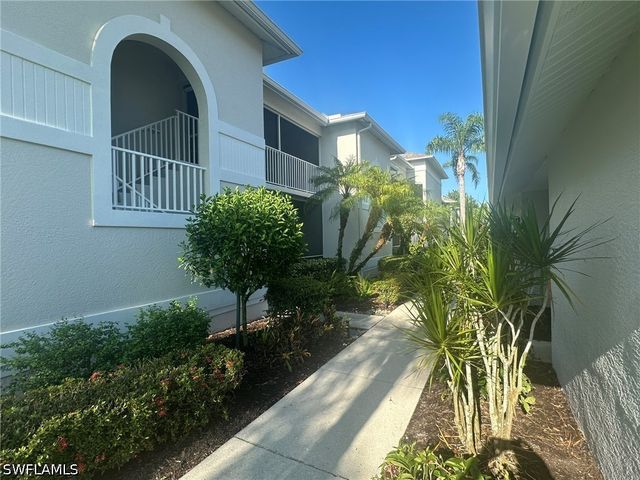 8620 Cedar Hammock CIR 1121, Naples, FL 34112