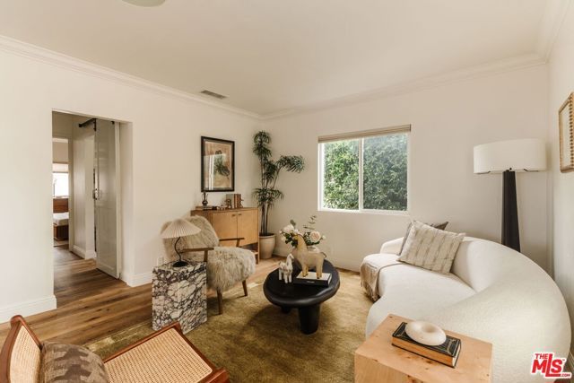 2223 Alsace Avenue, Los Angeles, CA 90016