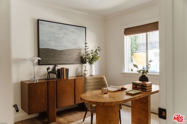 2223 Alsace Avenue, Los Angeles, CA 90016