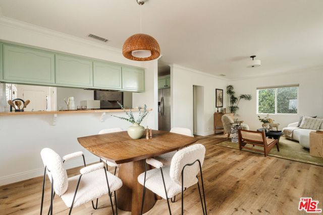 2223 Alsace Avenue, Los Angeles, CA 90016