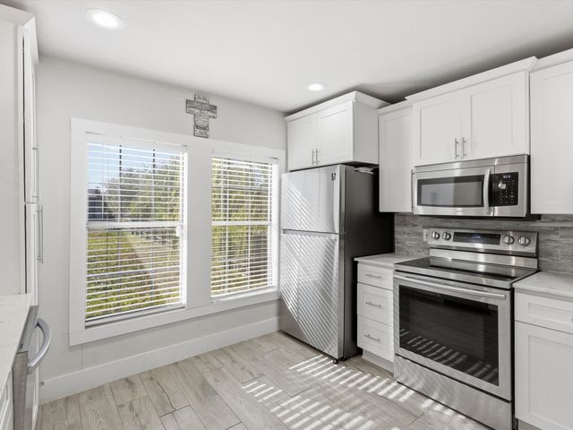 701 Audra Lane, Denton, TX 76209