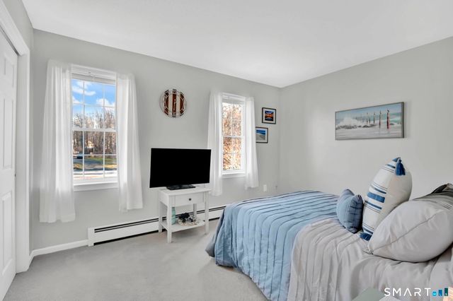 27 Merriman Lane, Wallingford, CT 06492