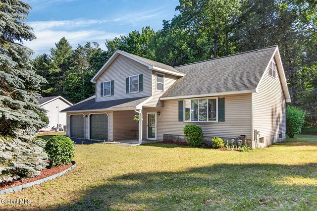 68 Wineberry Lane, Malta, NY 12020