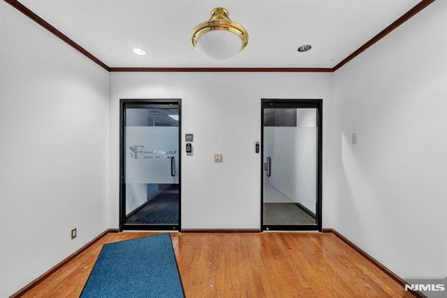 2160 N Central Road 308, Fort Lee, NJ 07024