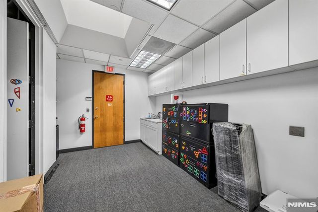 2160 N Central Road 308, Fort Lee, NJ 07024