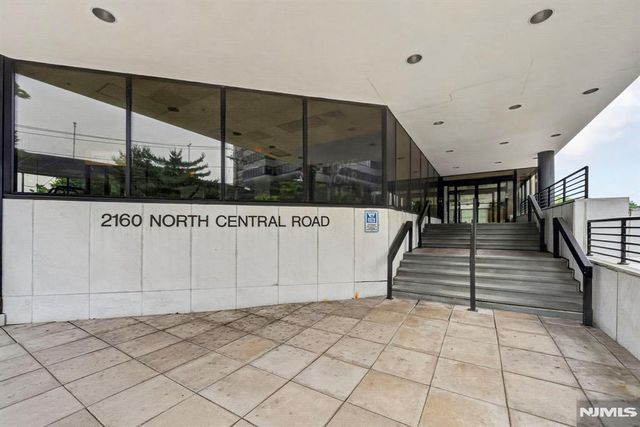 2160 N Central Road 308, Fort Lee, NJ 07024