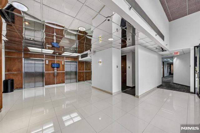 2160 N Central Road 308, Fort Lee, NJ 07024
