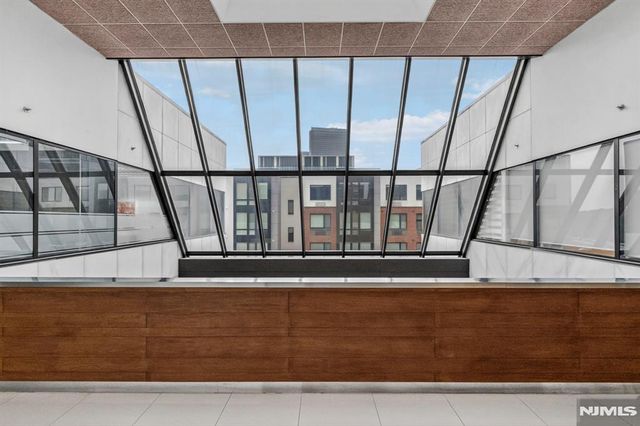2160 N Central Road 308, Fort Lee, NJ 07024