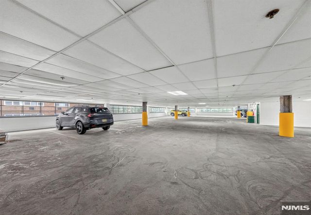 2160 N Central Road 308, Fort Lee, NJ 07024