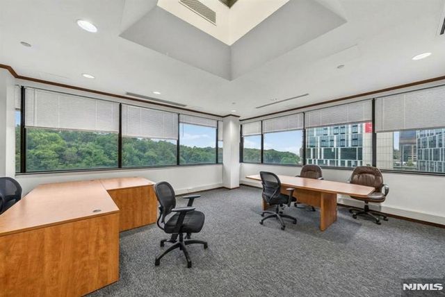 2160 N Central Road 308, Fort Lee, NJ 07024
