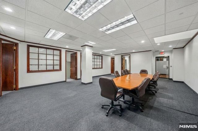 2160 N Central Road 308, Fort Lee, NJ 07024
