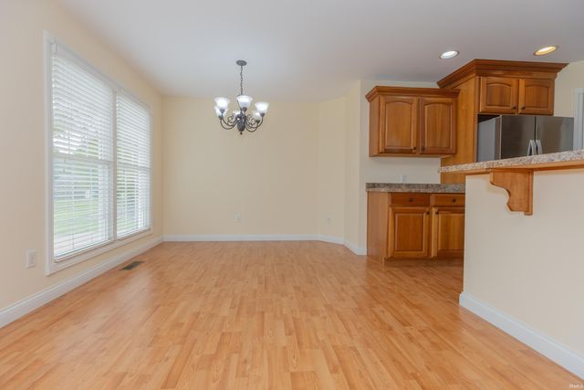 4449 Winsley Cove, Evansville, IN 47725