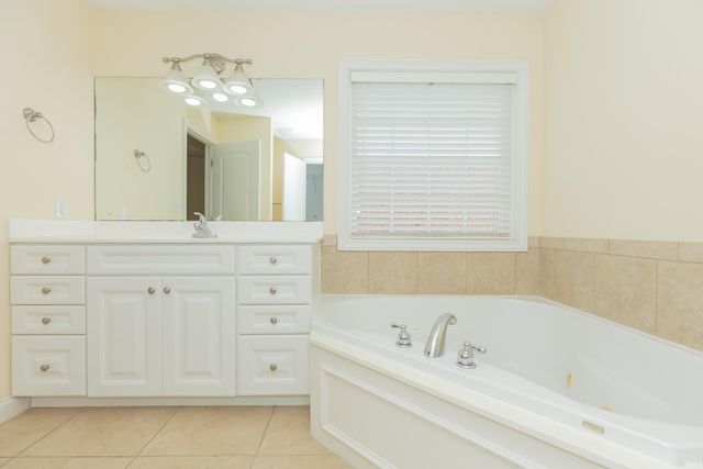 4449 Winsley Cove, Evansville, IN 47725