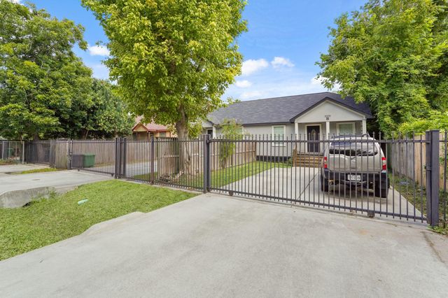 2509 Moreau Street, Houston, TX 77093