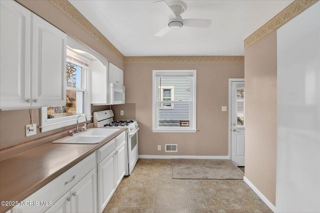 629 Pierce Street, Maumee, OH 43537