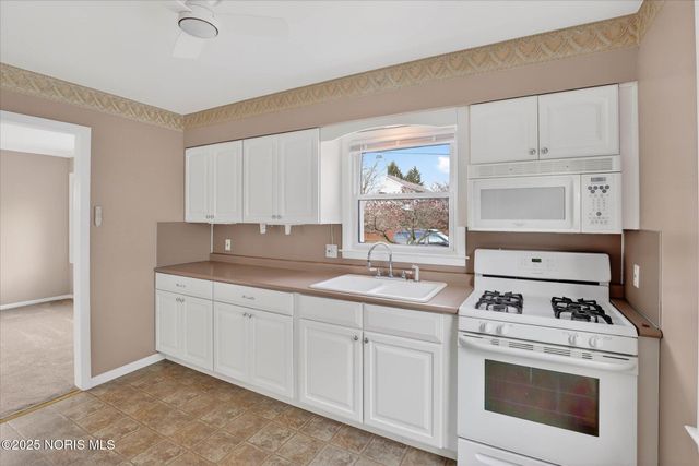 629 Pierce Street, Maumee, OH 43537