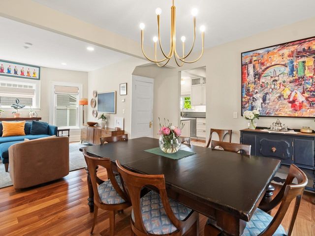 54 Bayview Street, Burlington, VT 05401