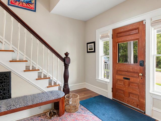 54 Bayview Street, Burlington, VT 05401