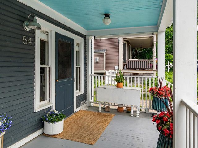 54 Bayview Street, Burlington, VT 05401